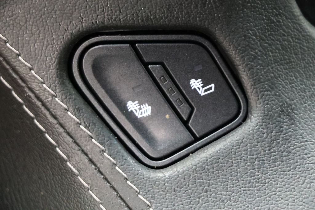 2018 Chevrolet Tahoe LT Image 23 of 31