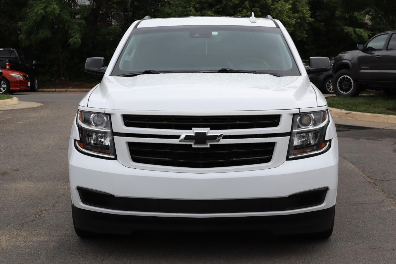 2018 Chevrolet Tahoe LT Image 2 of 33