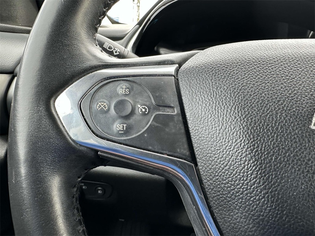 Vehicle image 20 of 33