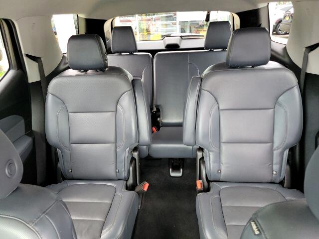 Vehicle image 25 of 35