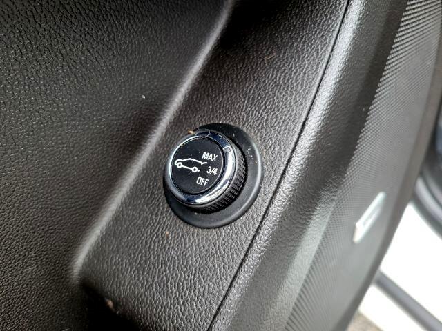 Vehicle image 20 of 35