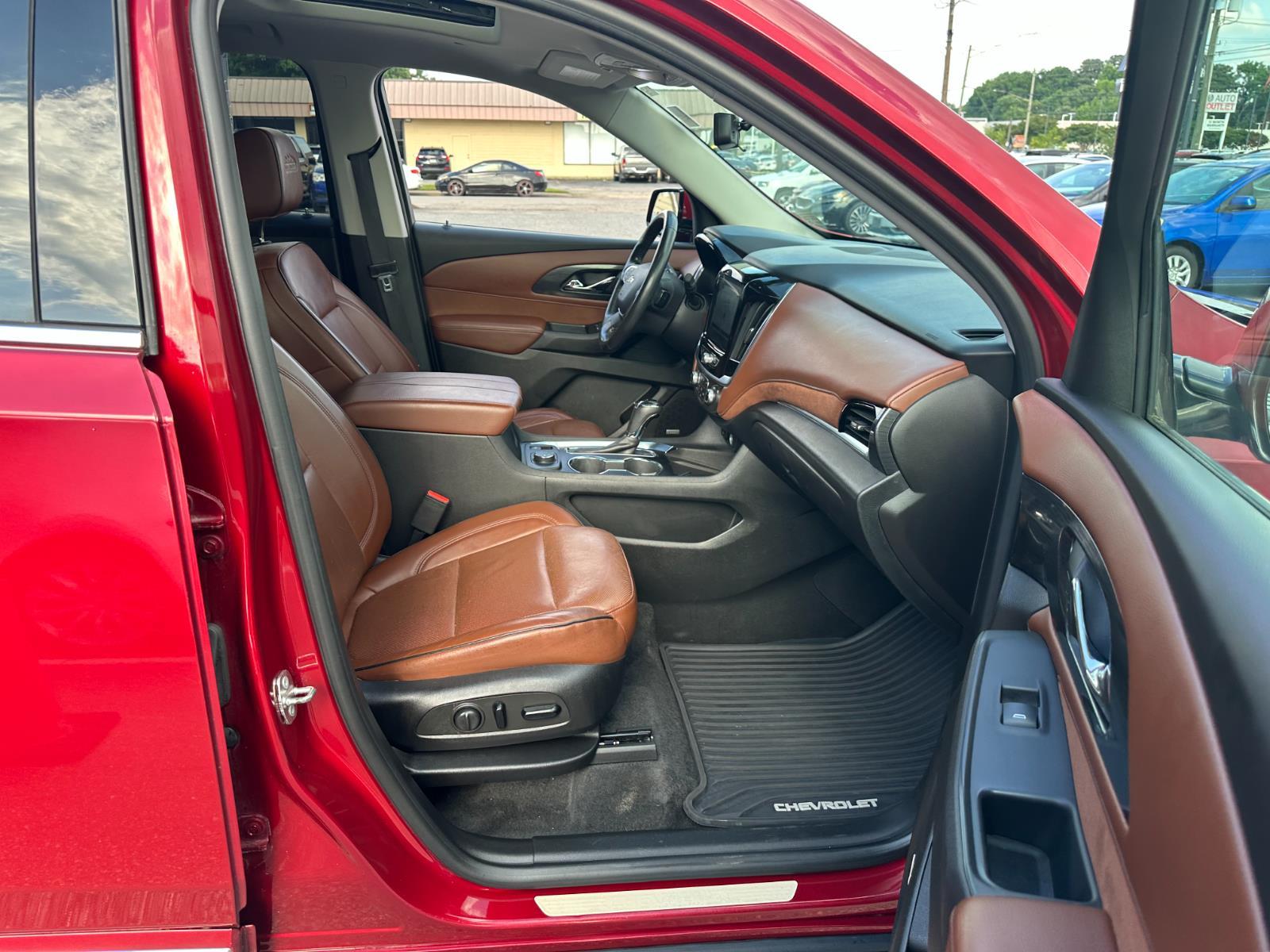 Vehicle image 12 of 31