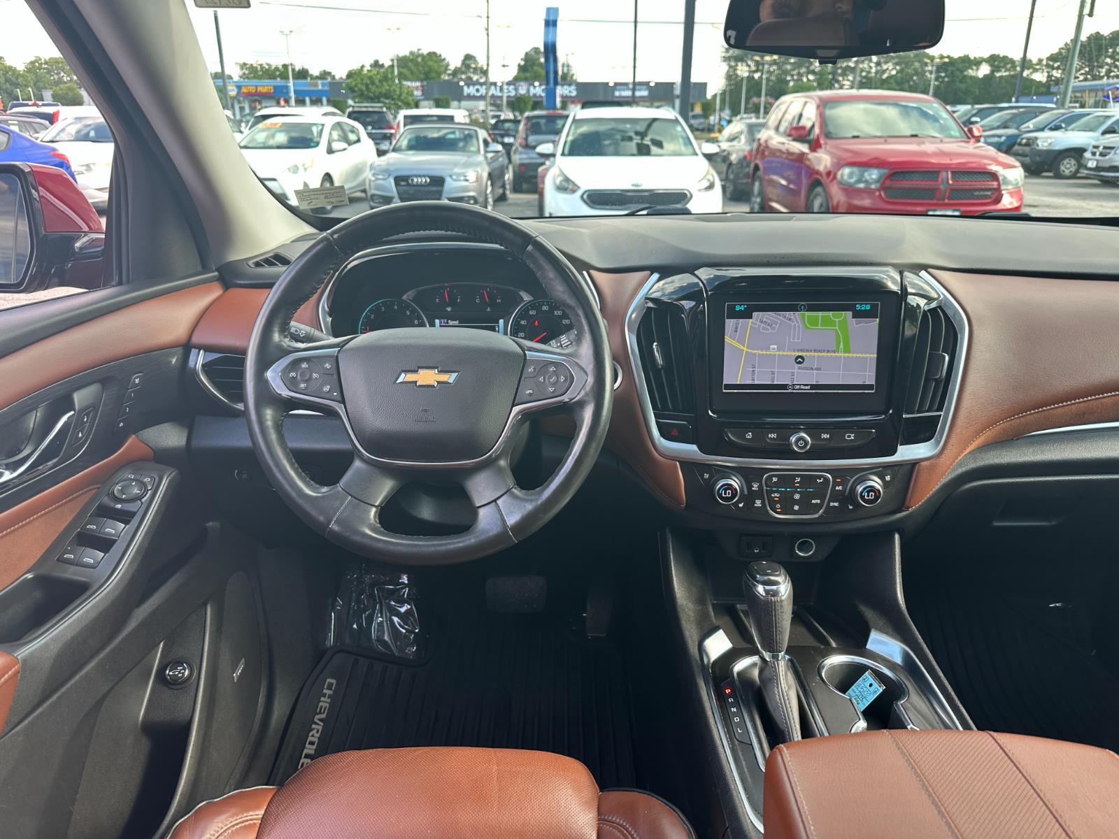 Vehicle image 14 of 31