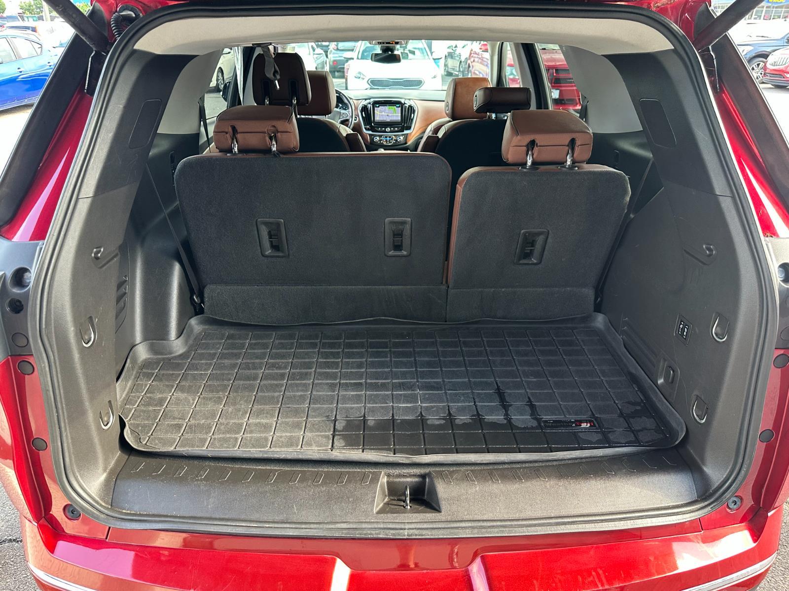 Vehicle image 10 of 31