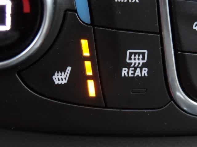 Vehicle image 26 of 52
