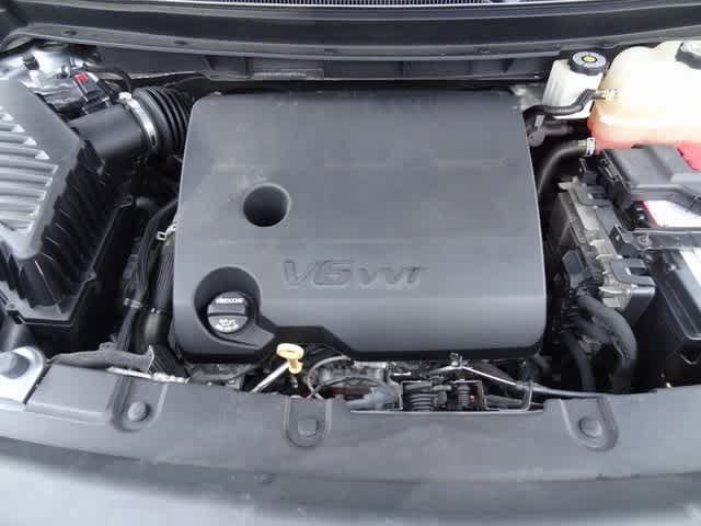 Vehicle image 6 of 52