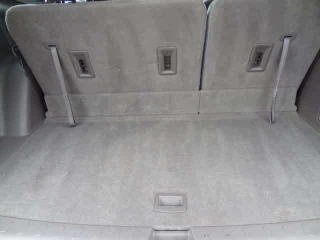 Vehicle image 10 of 52
