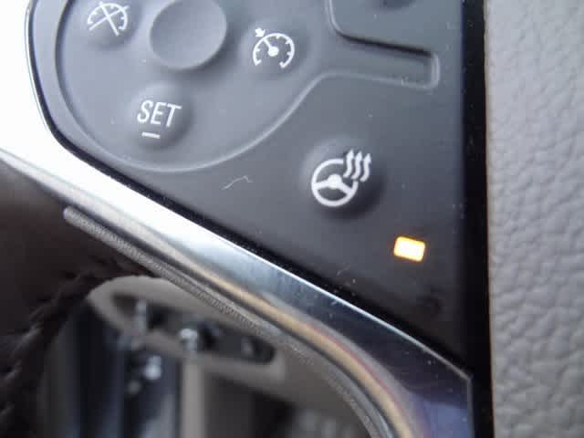Vehicle image 39 of 52
