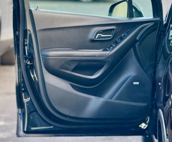 2018 Chevrolet Trax Premier Image 12 of 27