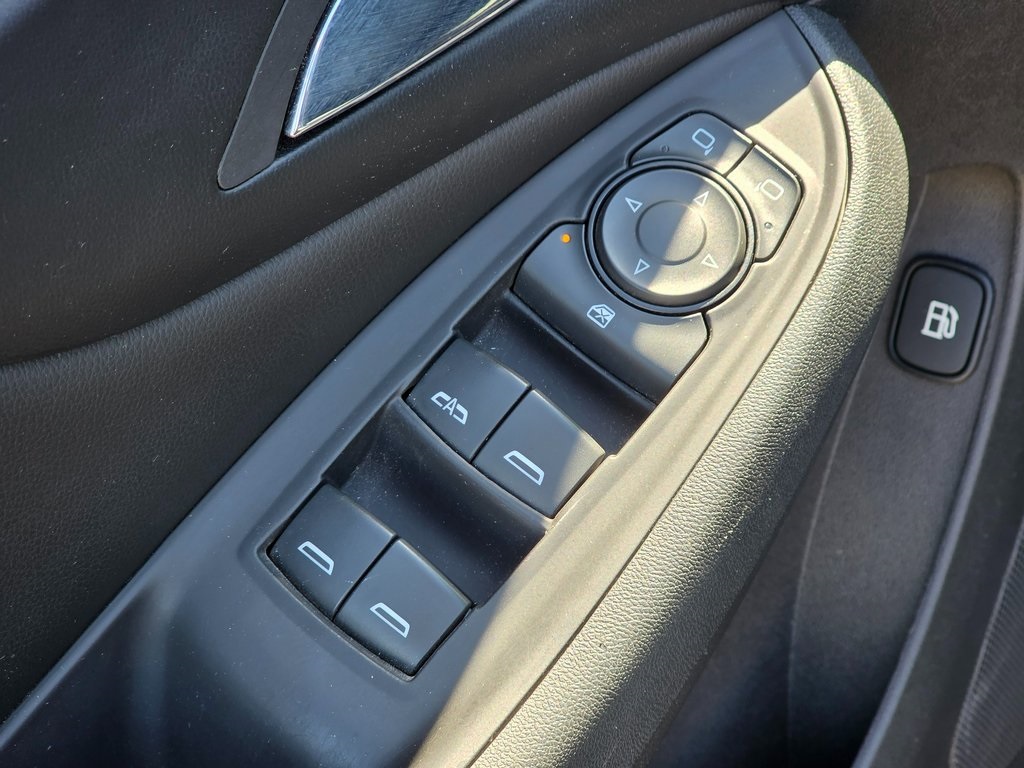 2018 Chevrolet Volt LT Image 38 of 42