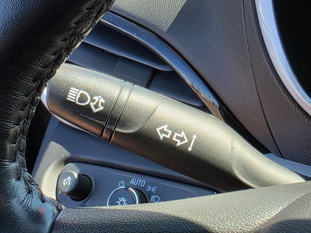 2018 Chevrolet Volt LT Image 30 of 42