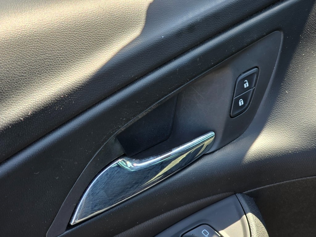 2018 Chevrolet Volt LT Image 35 of 42