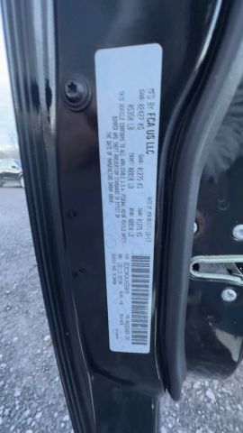 2018 Chrysler 300 Limited Image 26 of 32