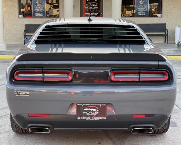 2018 Dodge Challenger 392 Hemi Scat Pack Shaker Image 7 of 43