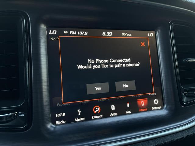 2018 Dodge Challenger 392 Hemi Scat Pack Shaker Image 32 of 43