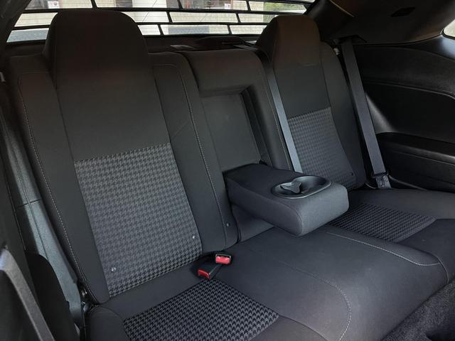 2018 Dodge Challenger 392 Hemi Scat Pack Shaker Image 13 of 43