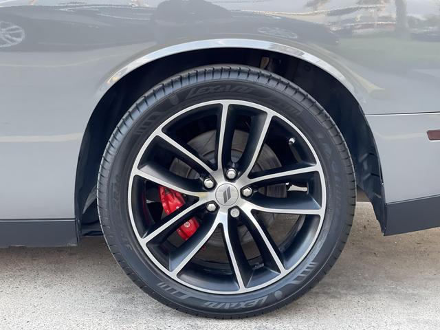 2018 Dodge Challenger 392 Hemi Scat Pack Shaker Image 43 of 43