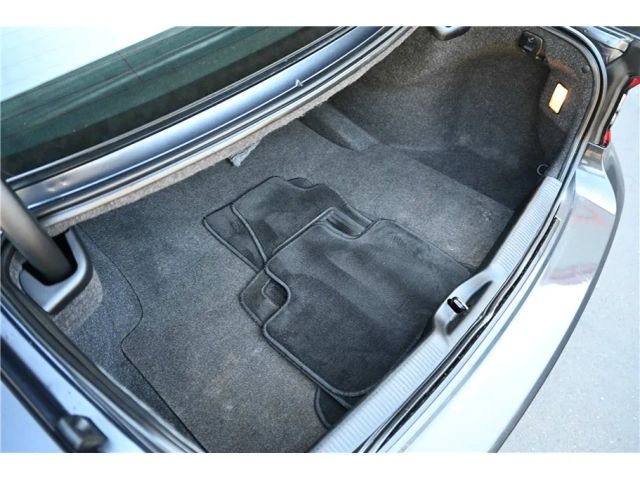 2018 Dodge Charger GT Image 11 of 27