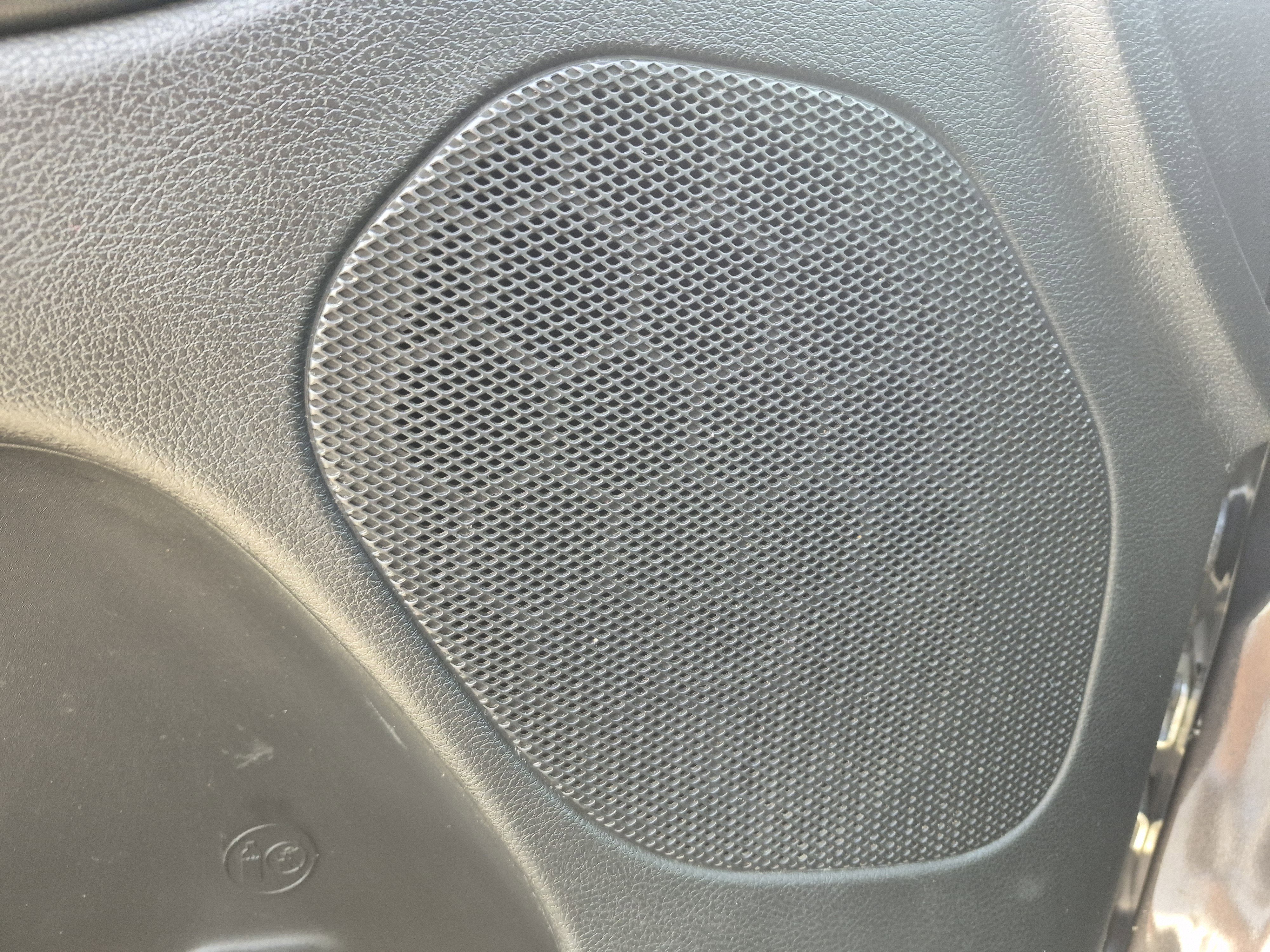 Vehicle image 20 of 37