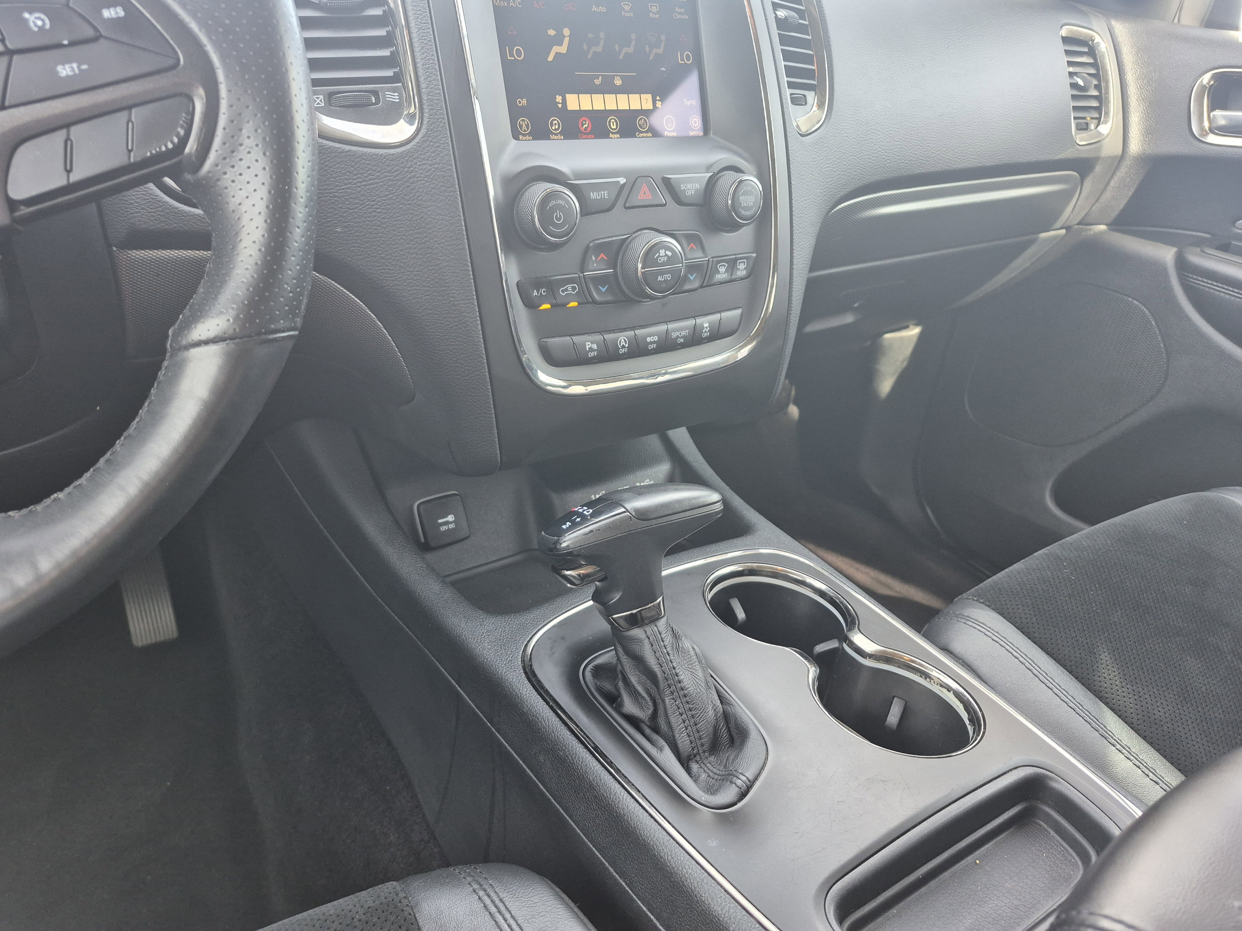 Vehicle image 26 of 37