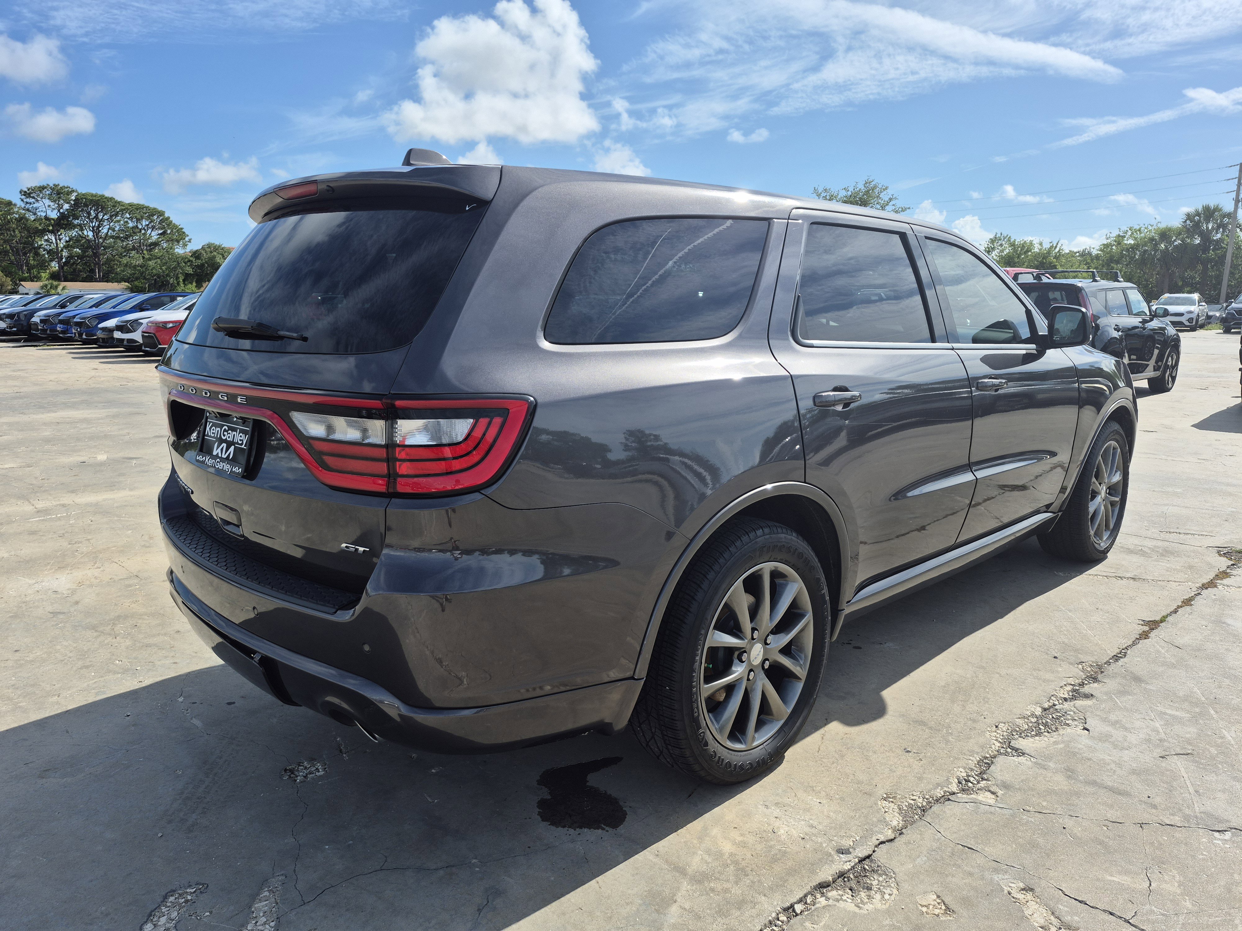 Vehicle image 6 of 37