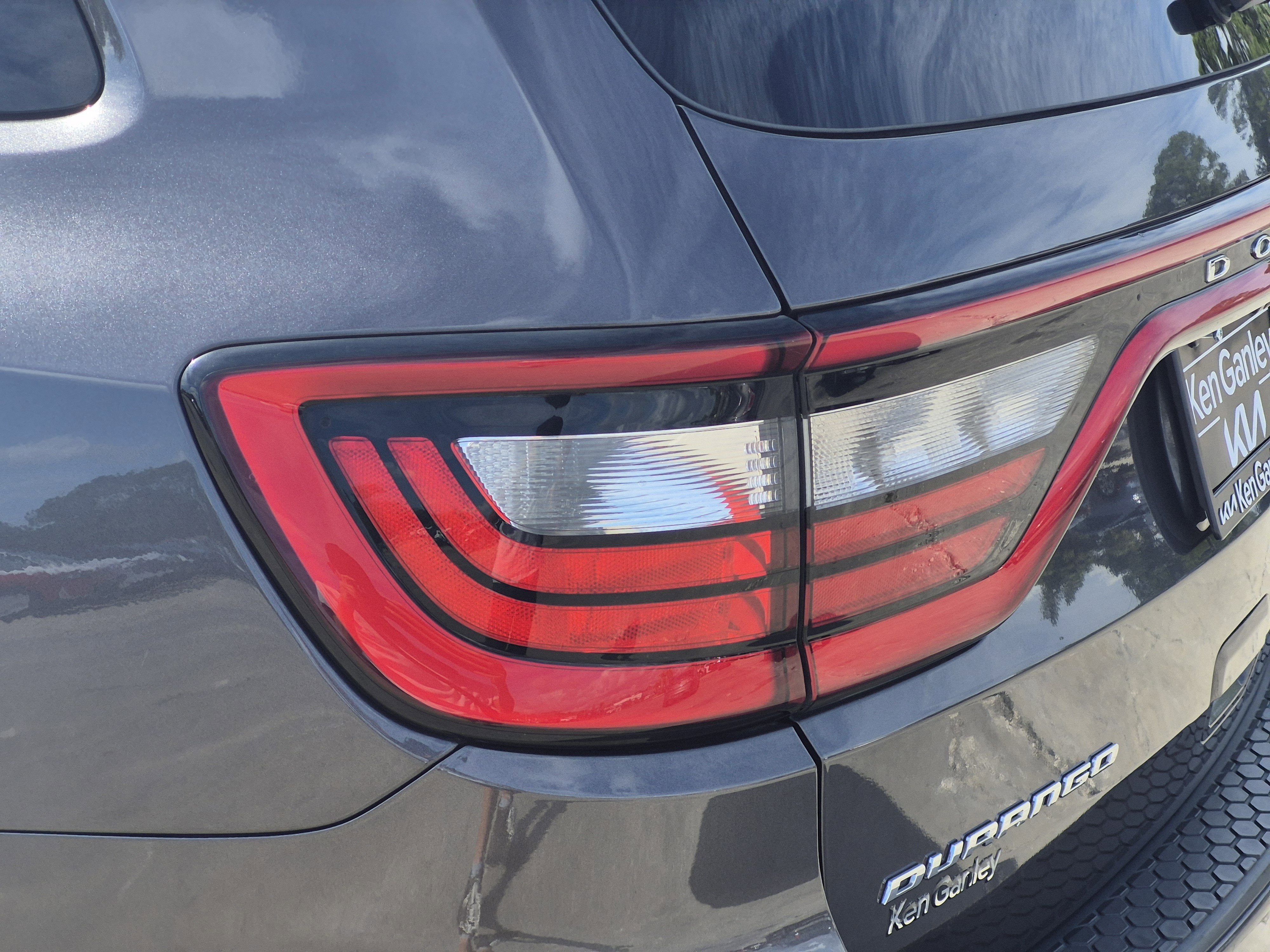 Vehicle image 11 of 37
