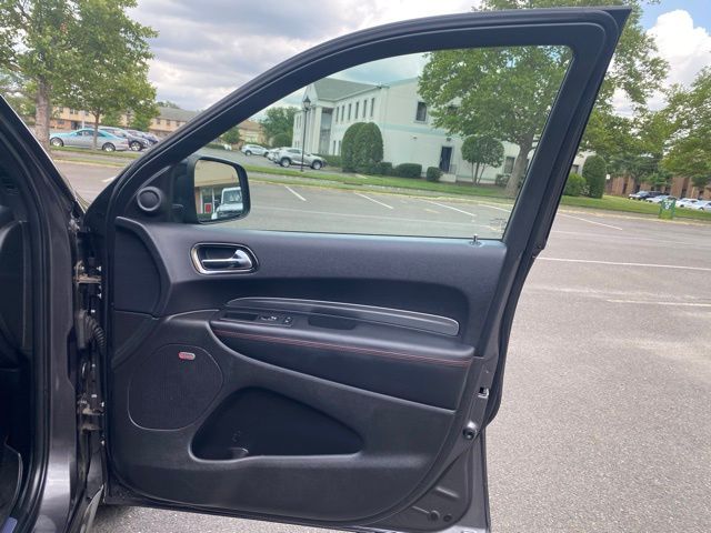Vehicle image 22 of 48