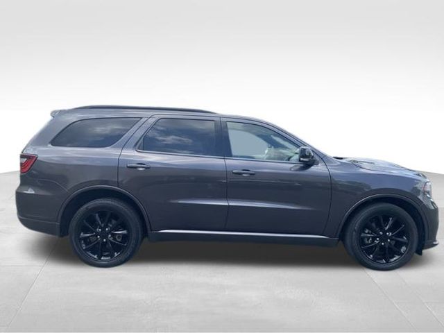 Vehicle image 4 of 48