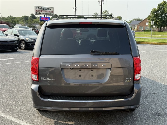 Vehicle image 6 of 25