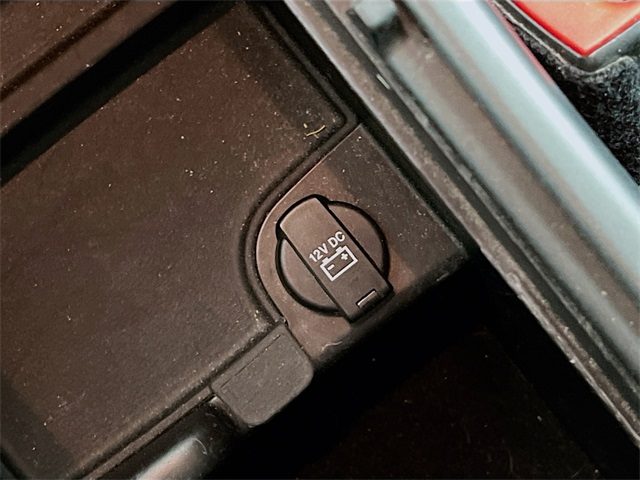 Vehicle image 40 of 41