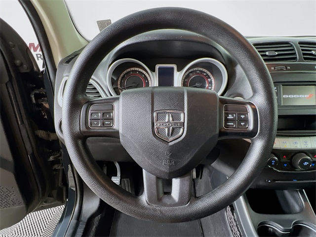Vehicle image 23 of 41