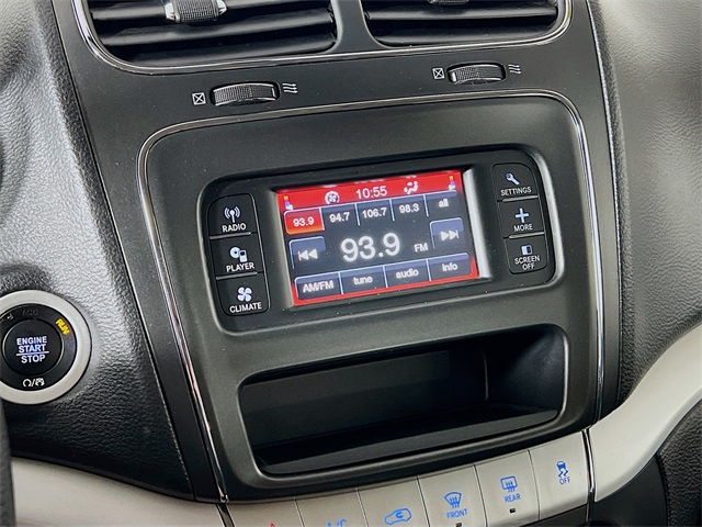 Vehicle image 26 of 41