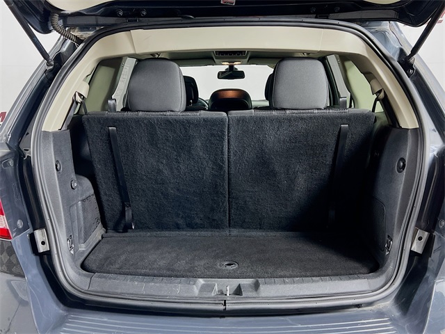Vehicle image 14 of 41