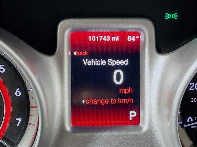 Vehicle image 25 of 41
