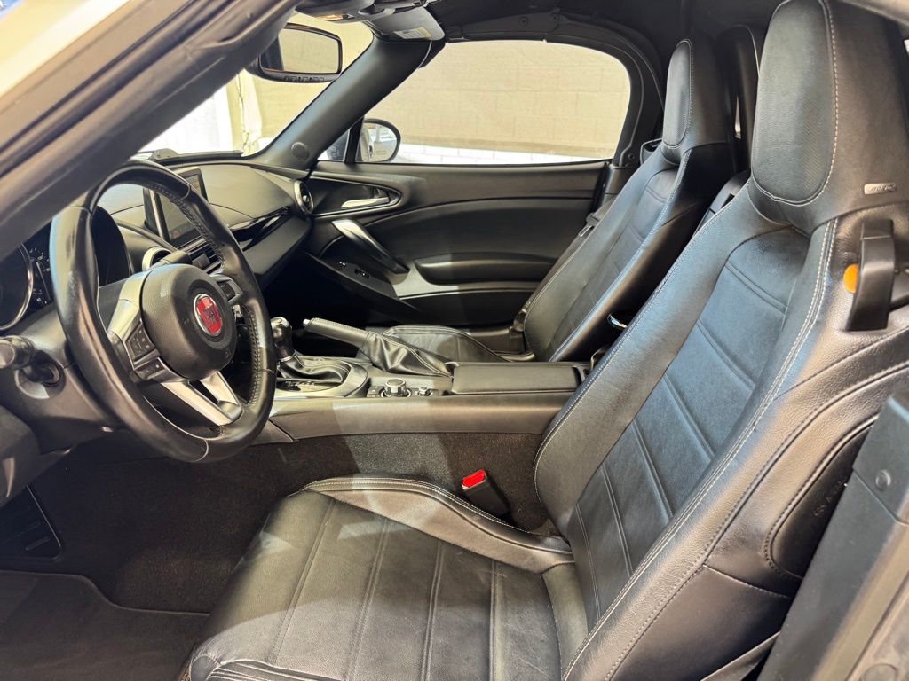 Vehicle image 19 of 45