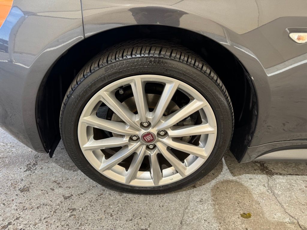 Vehicle image 10 of 45