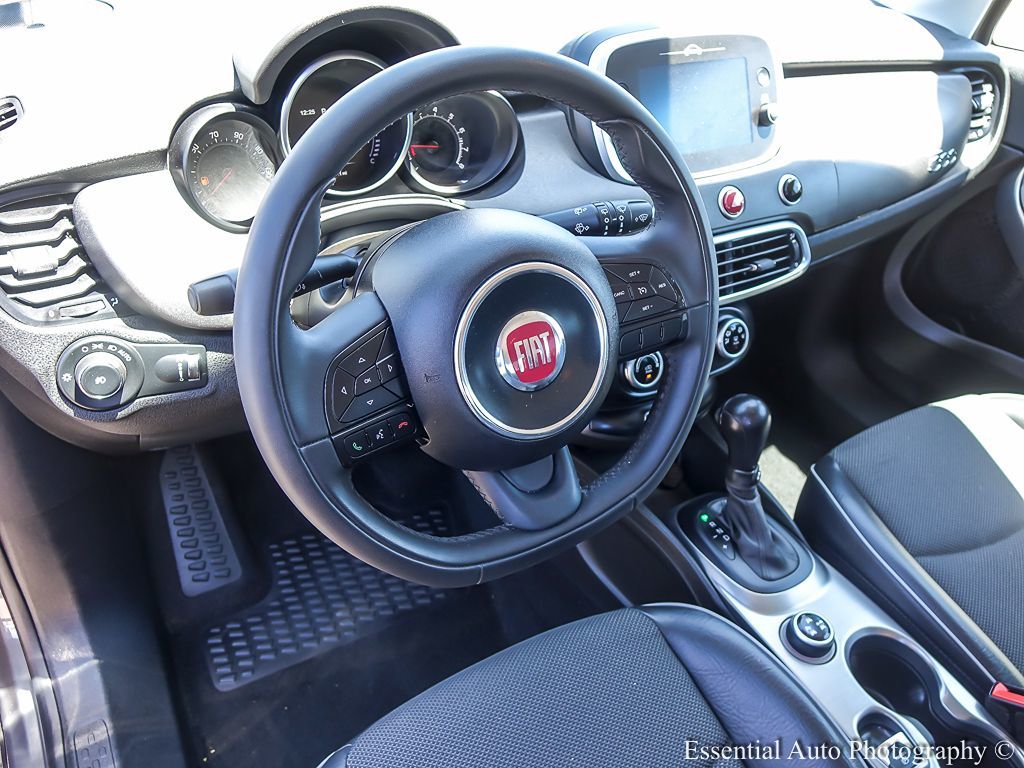Vehicle image 9 of 21