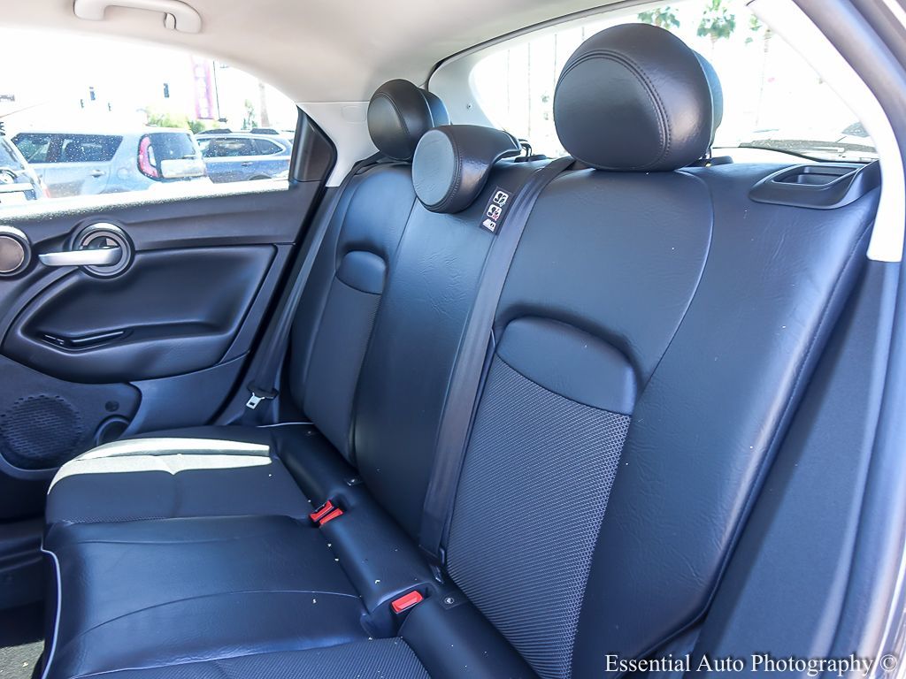Vehicle image 10 of 21