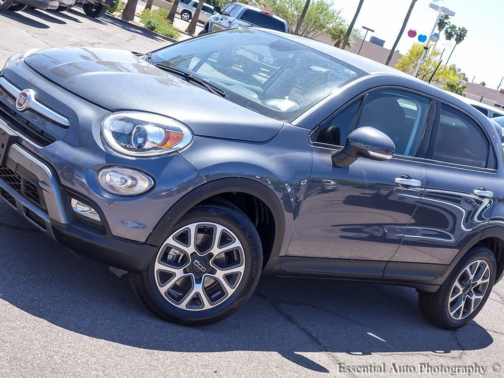Vehicle image 4 of 21