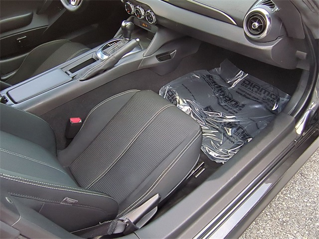 Vehicle image 19 of 19