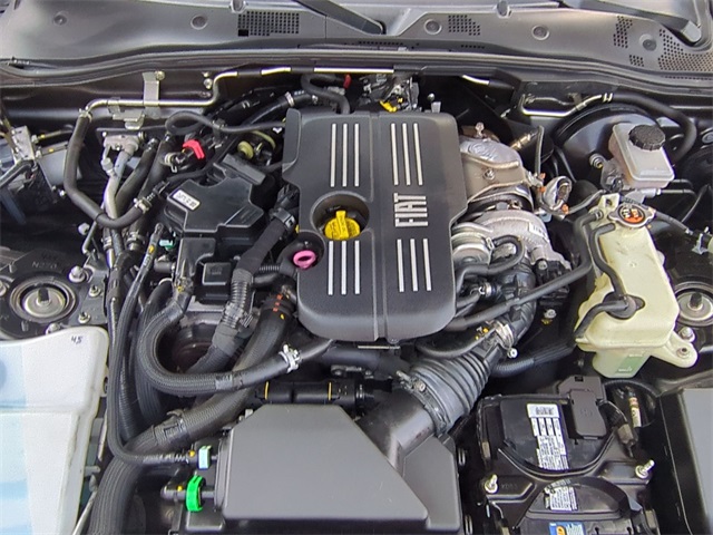 Vehicle image 9 of 19