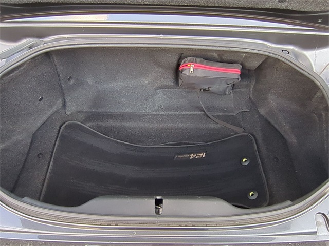 Vehicle image 11 of 19