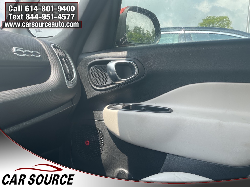 Vehicle image 23 of 29