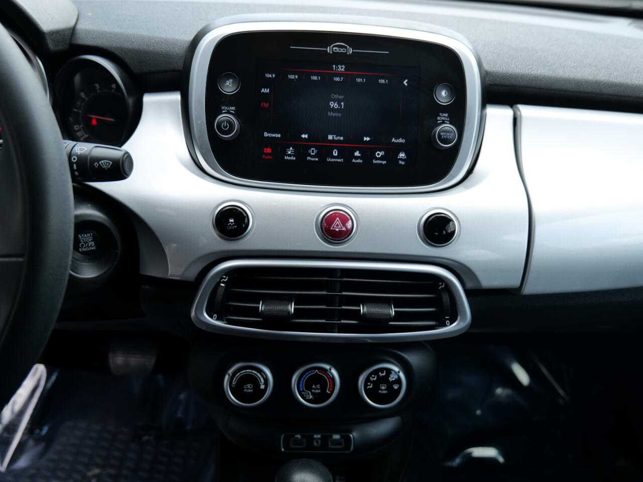 Vehicle image 46 of 93