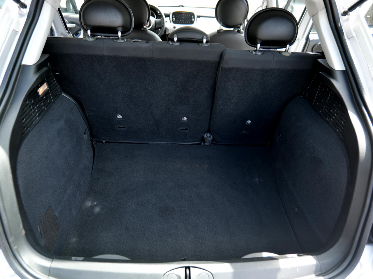 Vehicle image 80 of 93