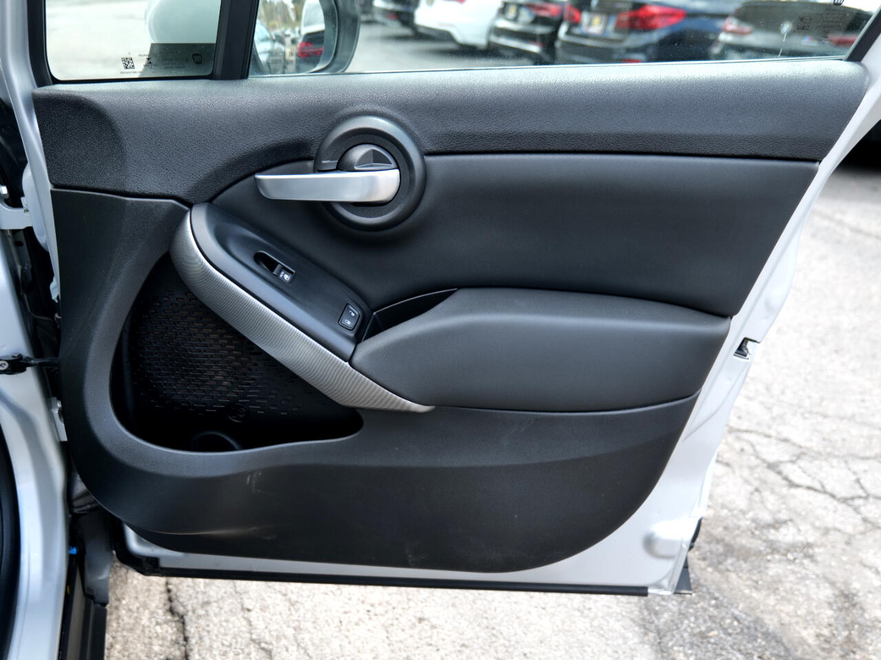 Vehicle image 55 of 93