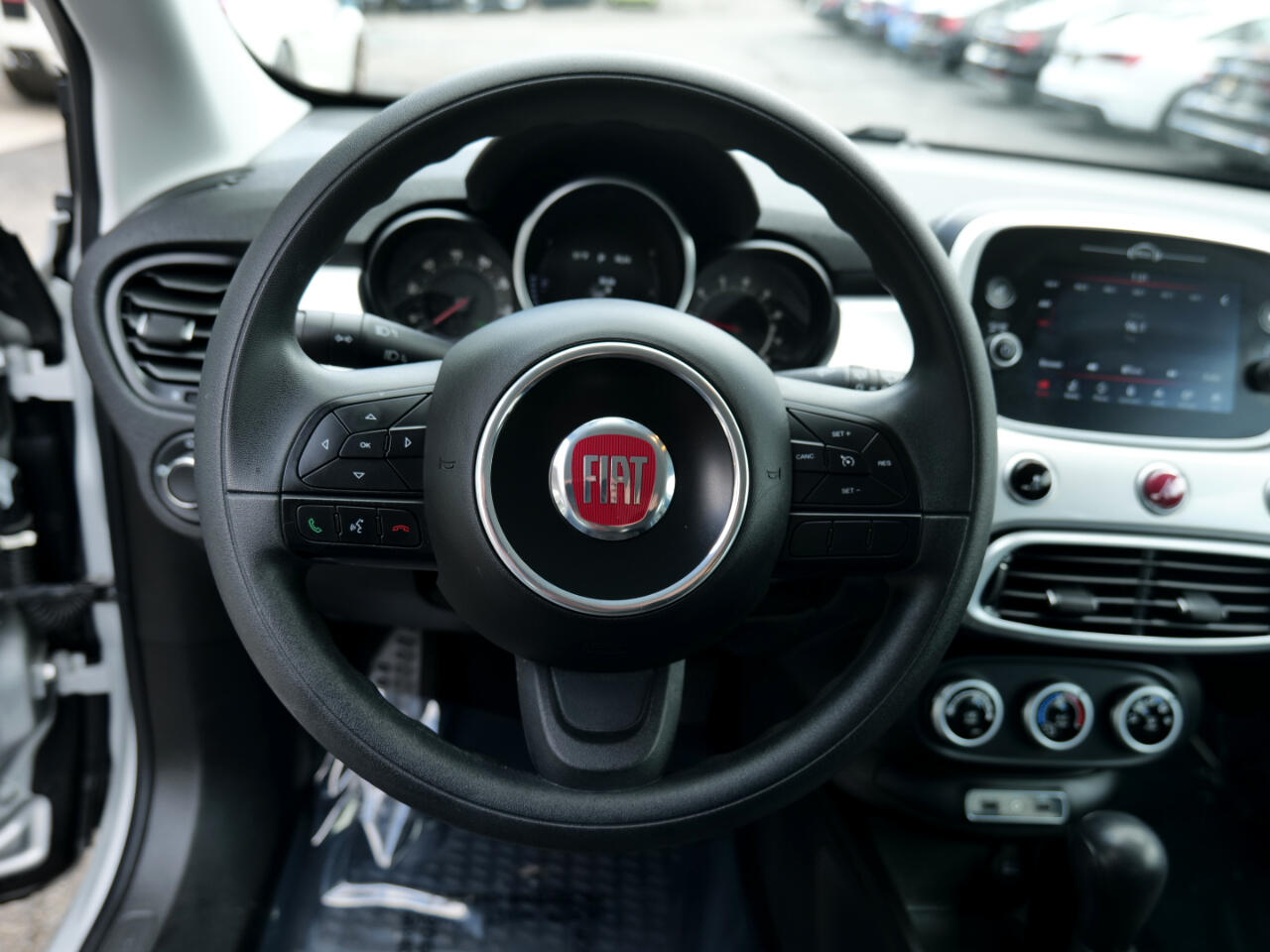 Vehicle image 41 of 93
