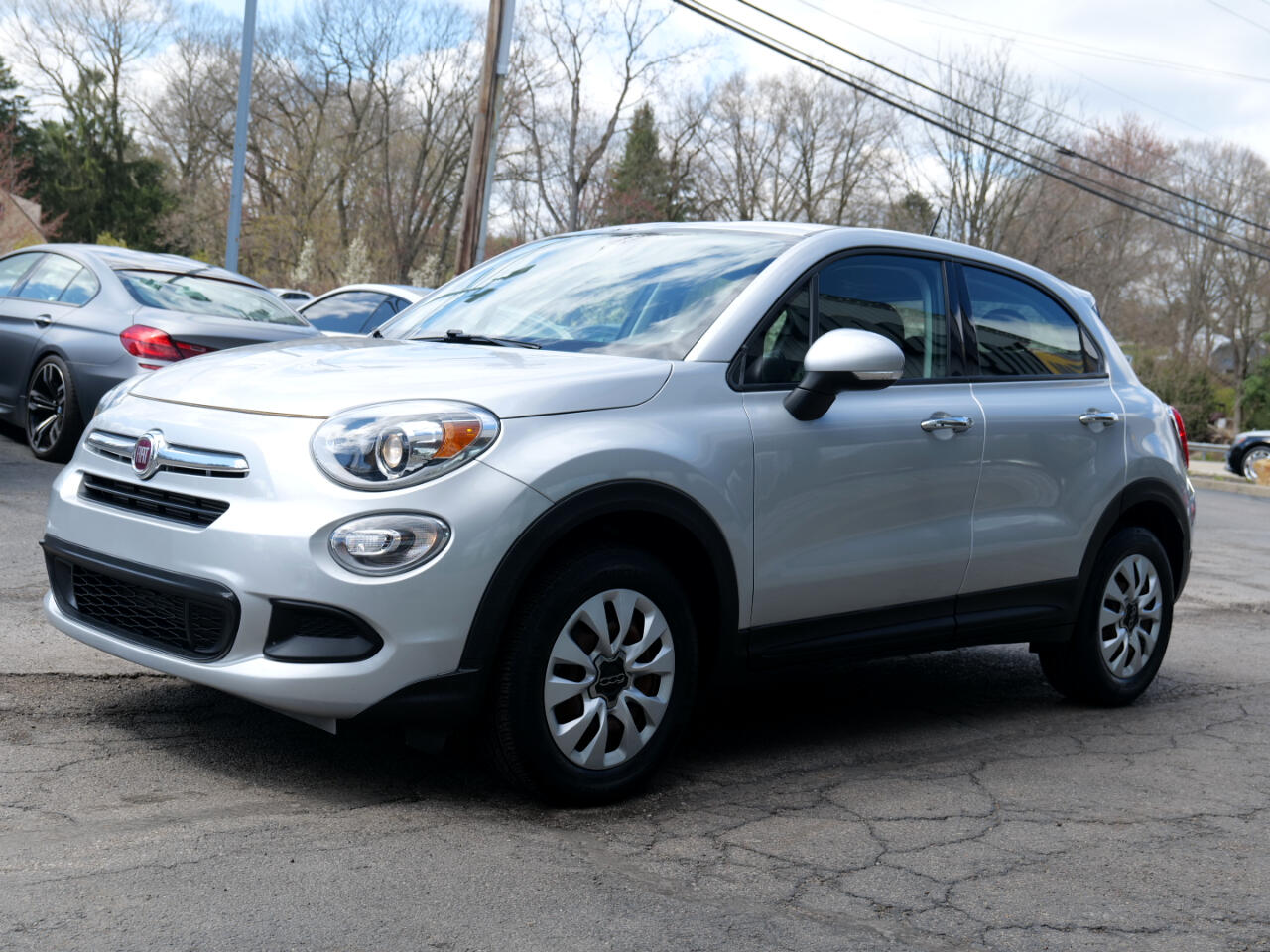 Vehicle image 2 of 93