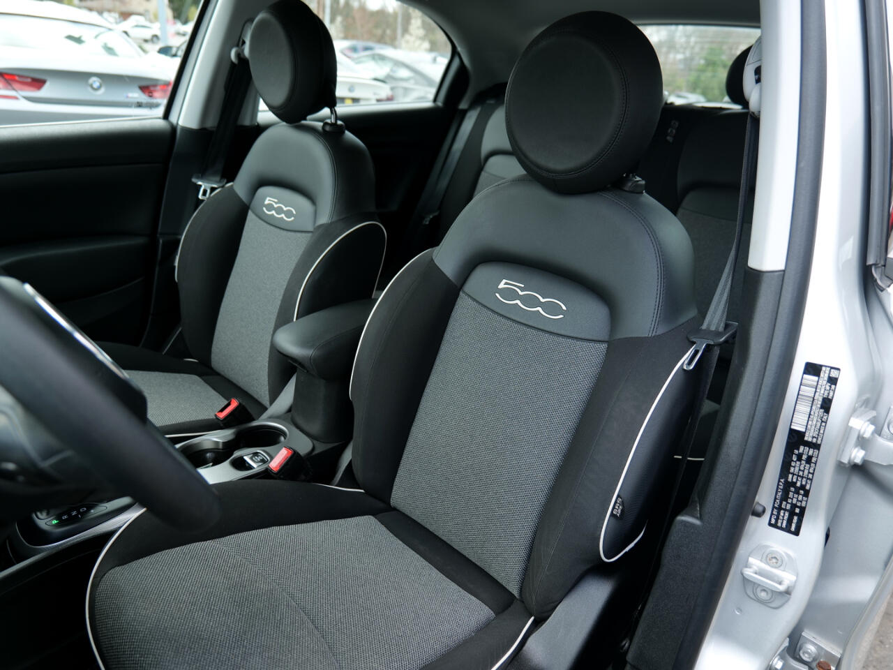 Vehicle image 39 of 93