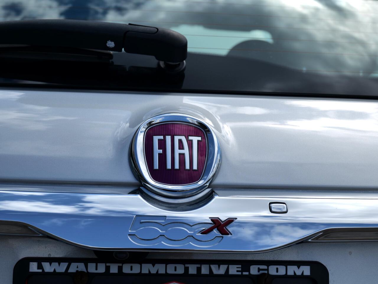 Vehicle image 82 of 93